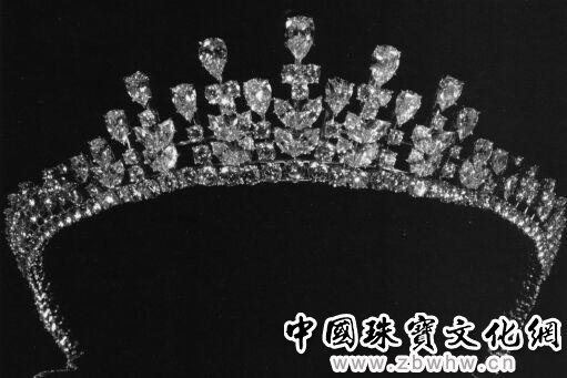 (组图)富贵逼人 各国皇后王妃公主们王冠和珠宝(一)